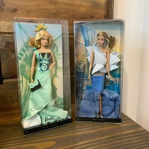 Lot of Dolls of the World Landmark Collection Barbie